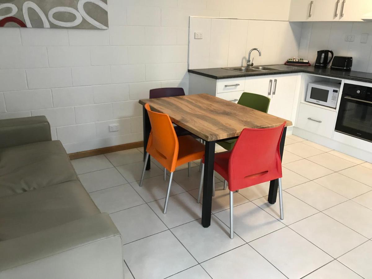 Ocean Breeze Units Apartment Bowen Luaran gambar